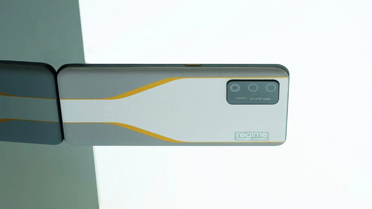 realme race design