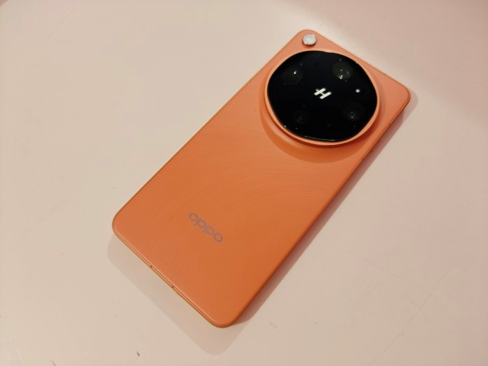 OPPO Find X9 Ultra