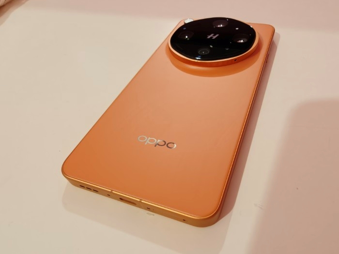 OPPO Find X9 Ultra