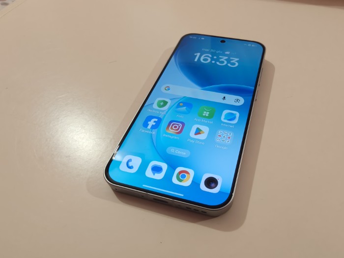 OPPO Reno16 Pro