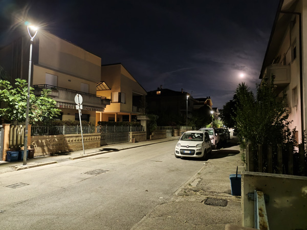OPPO Reno16 Pro Camera Sample